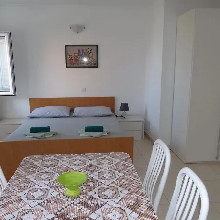 Apartment Jasna *